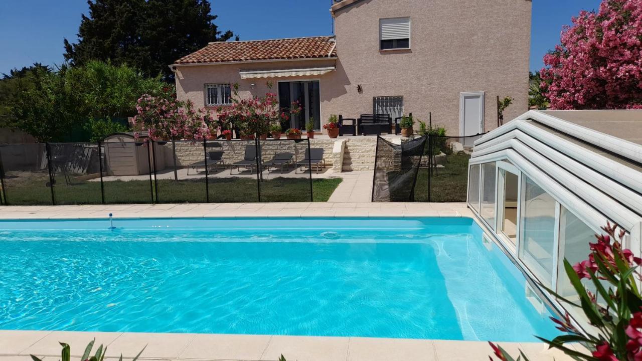 Villa Avec Plage A Pied Et Grande Piscine Sainte-Marie-la-Mer Eksteriør bilde